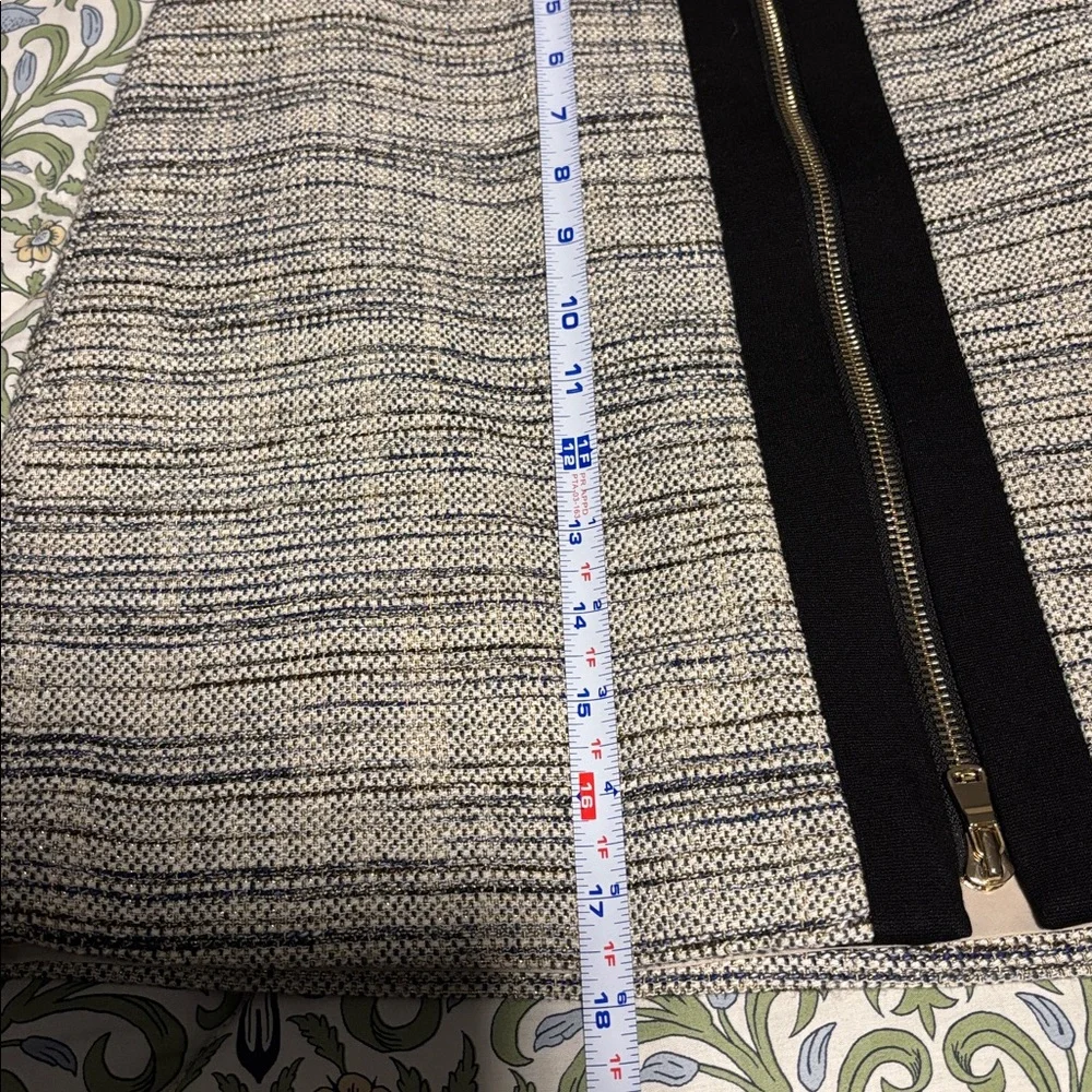 Ann Taylor Black and Cream Tweed Zip Front Mini Skirt 2
